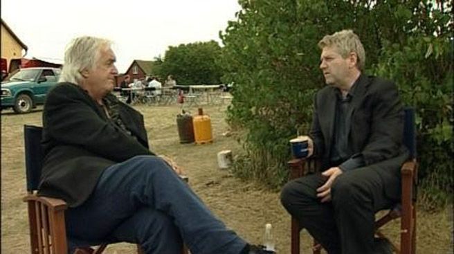Henning Mankell e Kenneth Branagh [Immagine tratta da tvblog.it - Aggiornamento 5 ottobre 2015]